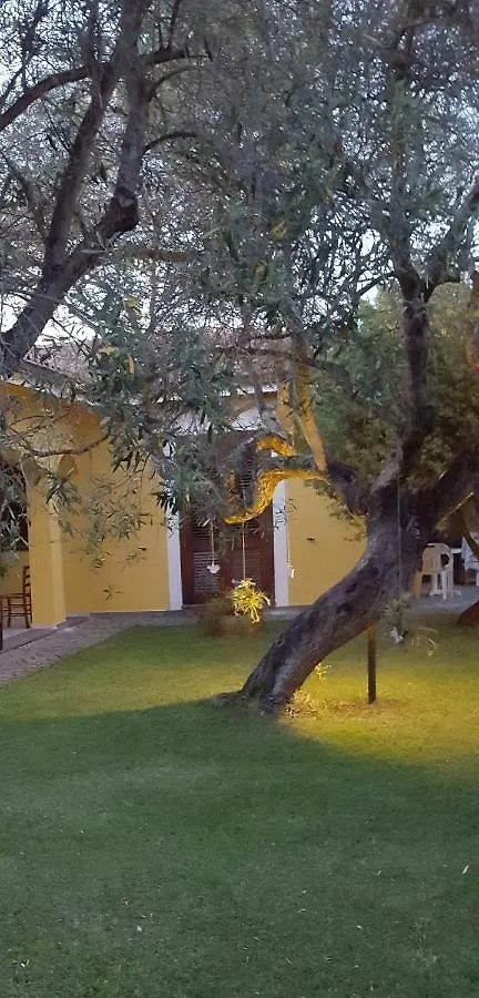 Acasamia Villa Oristano 0*,